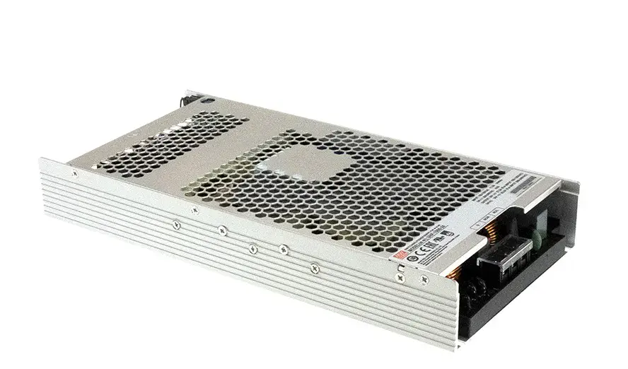 Fonte de alimentação para automação industrial, resistente e segura, ideal para projetos de controle e automação de máquinas.