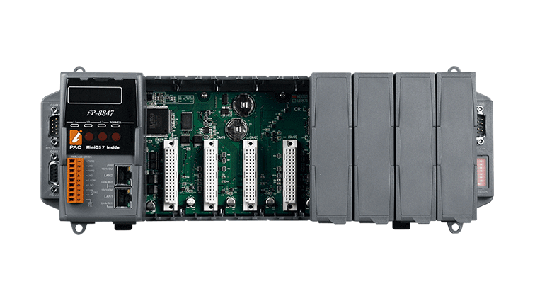 Controleador industrial de automação com módulos de comunicação e dispositivos de entrada e saída, ideal para soluções de automação industrial e otimização de processos.